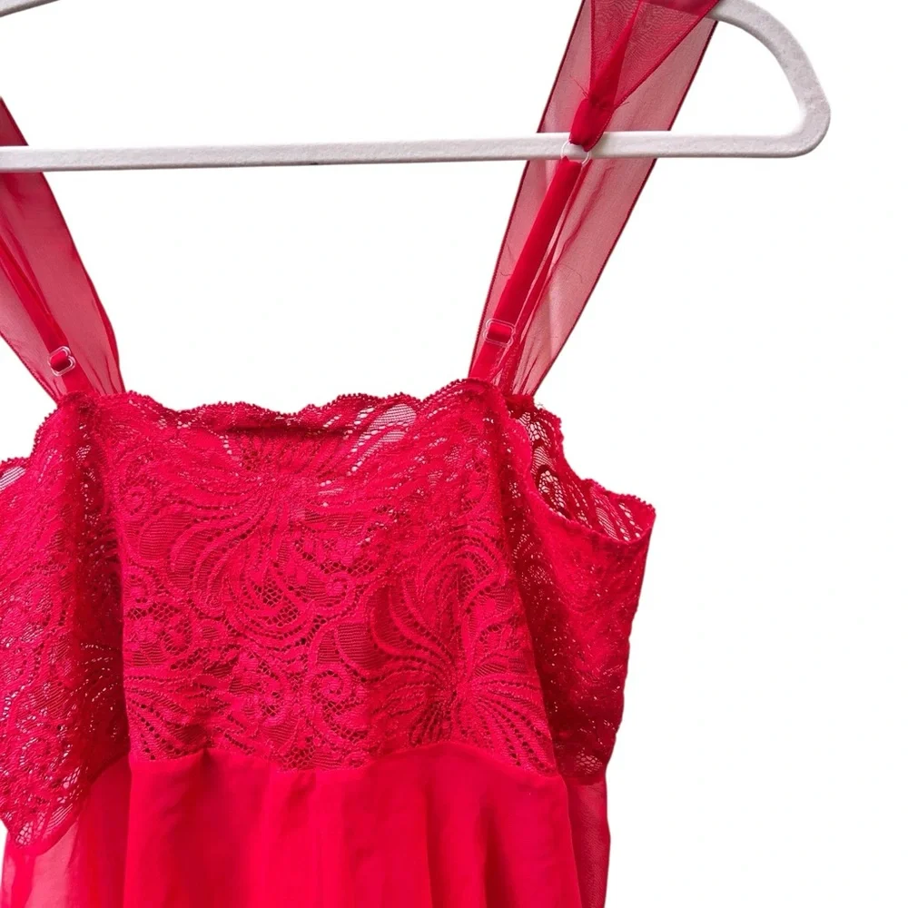 Victoria's Secret Vintage Gold Label Red‎ Lace Sheer Nightie Slip Medium